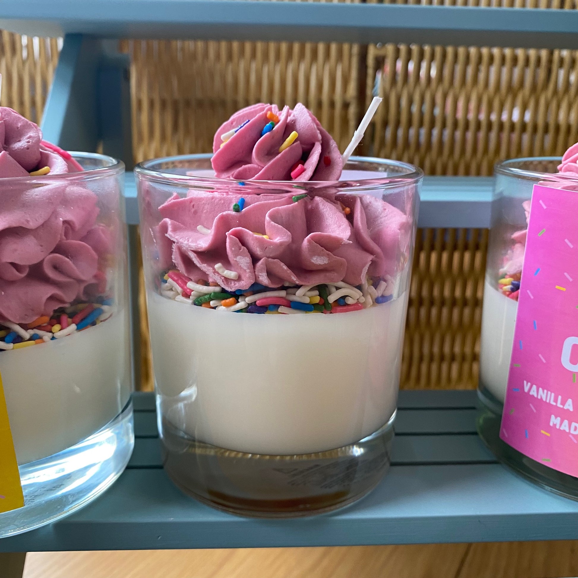 Vanilla Cupcake Scented Whip Top Candle