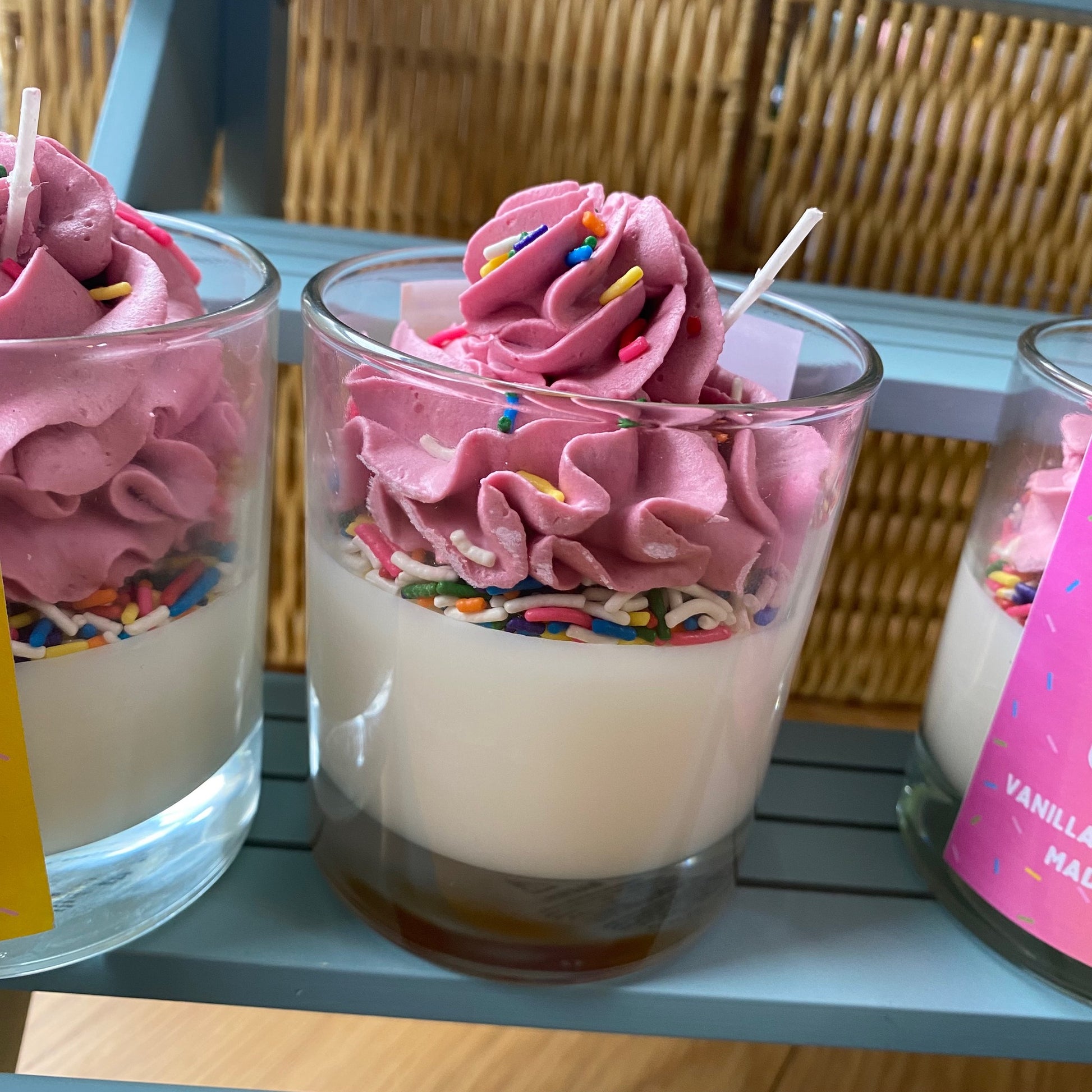 Vanilla Cupcake Scented Whip Top Candle