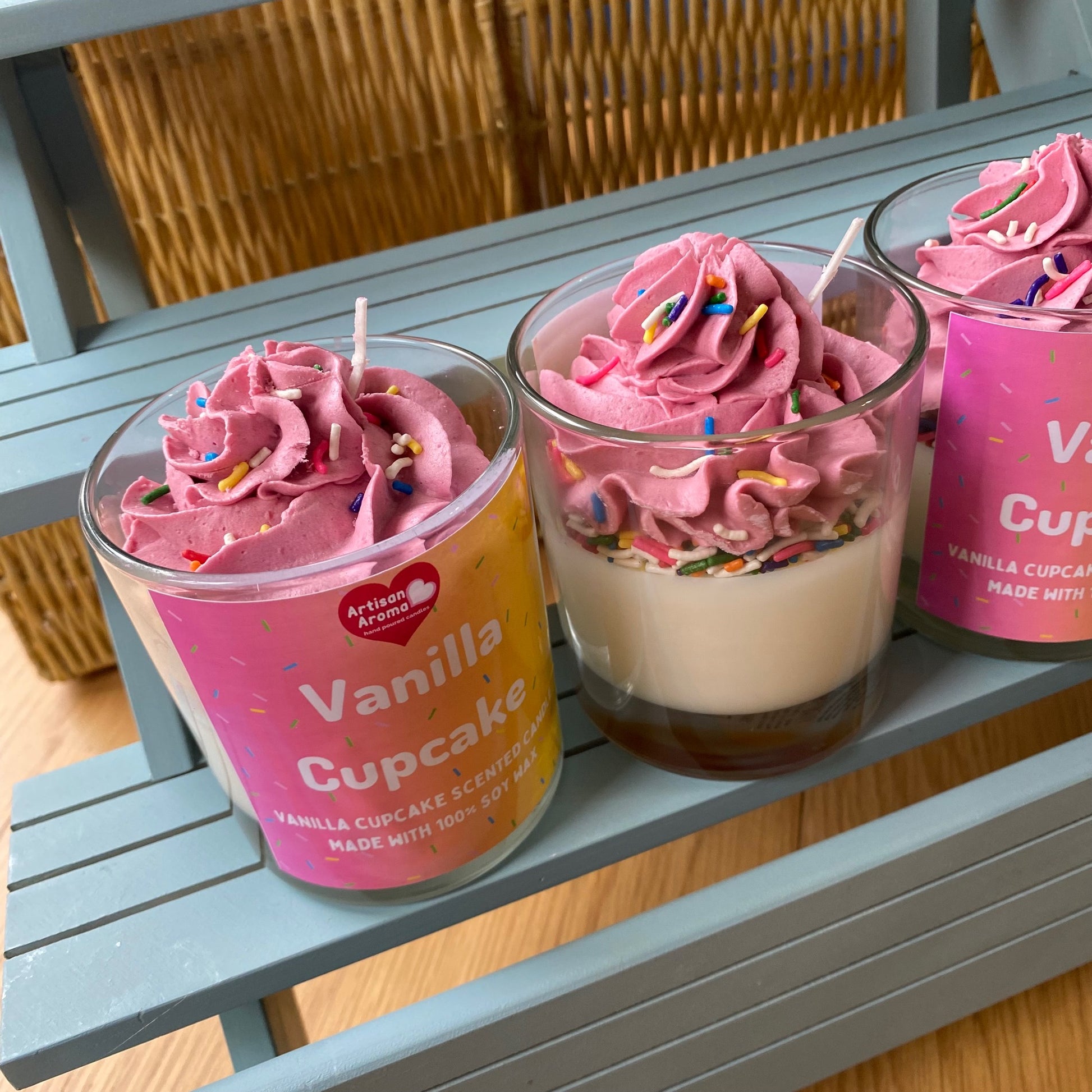 Vanilla Cupcake Scented Whip Top Candle