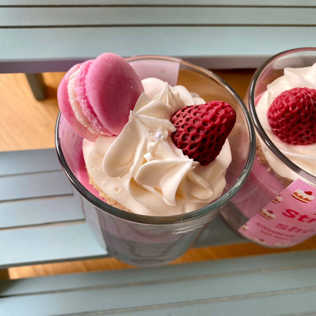 Strawberry Shortcake Scented Desert Candle